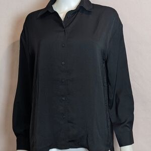 Stradivarius Black Long Sleeve Button Up Lightweight Blouse Size Small